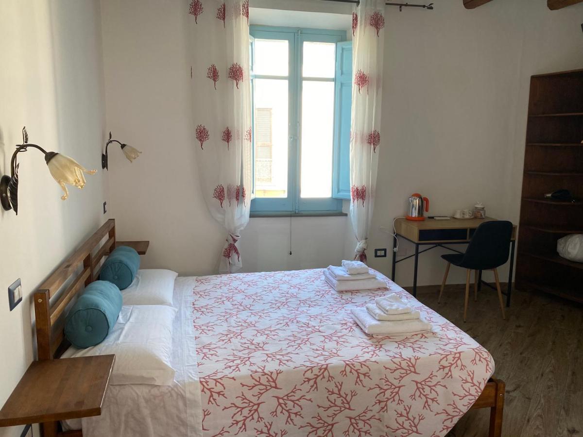 B&B Alba Chiara Ористано Экстерьер фото